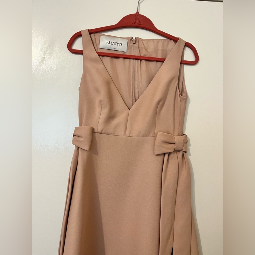 Valentino Blush Dress. Never worn. Perfect condition!